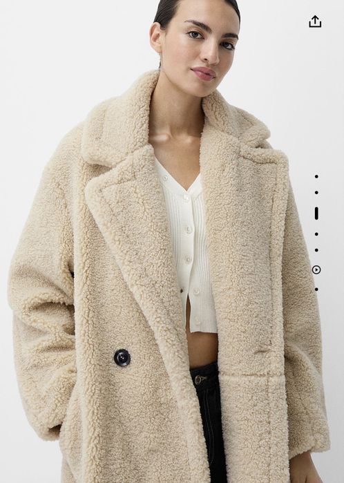 Зимове теді пальто Bershka