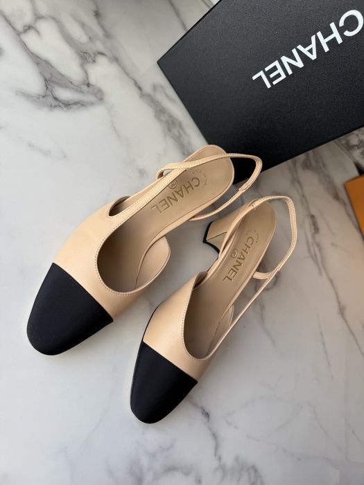 Czółenka Chanel Slingback leather
