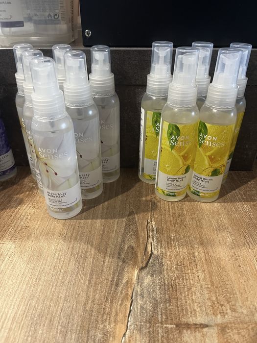 Avon Mgielka naturals senses , mgielki owocowe