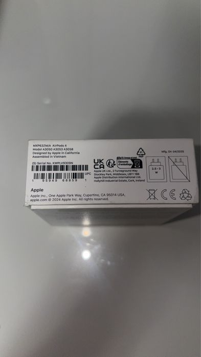 Słuchawki Apple Airpods 4