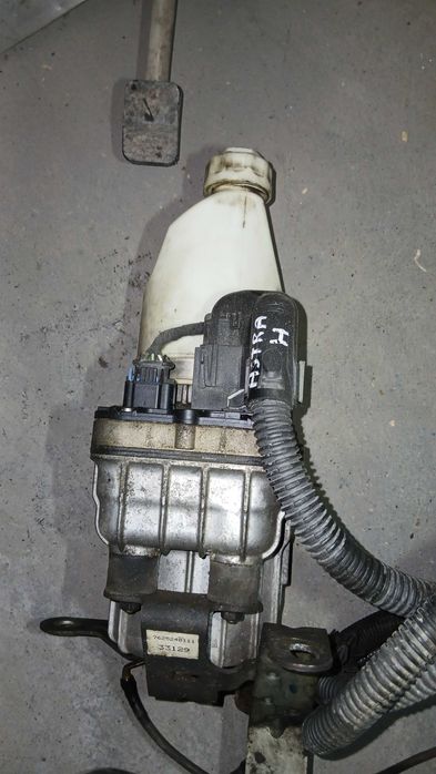 Bomba de direção assistida eléctrica Opel Astra H