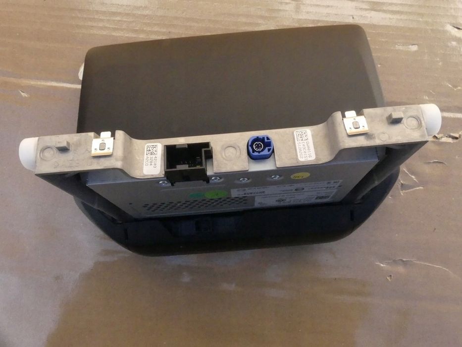 d id4 wyświetlacz nawigacja antena dachowa 10a919605k 10a035820e 5wa035507e