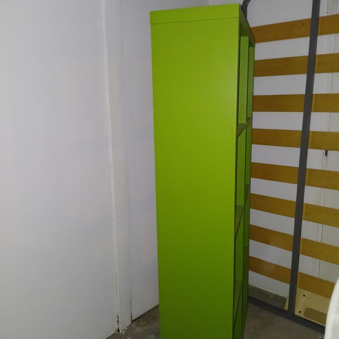 Vendo estante de arrumação de madeira