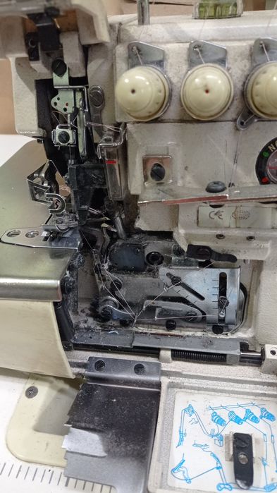 Оверлок Турікал в гарному стані