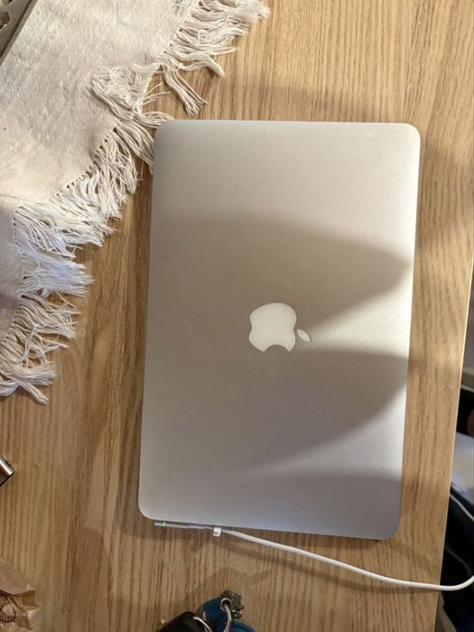 Macbook air 11 polegadas