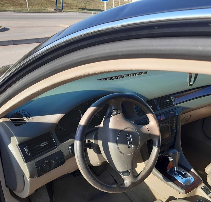 АUDI А6 С5 передній привід  2003 року, 2.5 TDI рестайлінг в максимальній люкс комплектації.