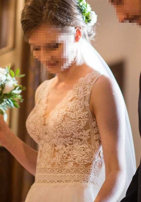 Suknia ślubna biała/ecru + welon