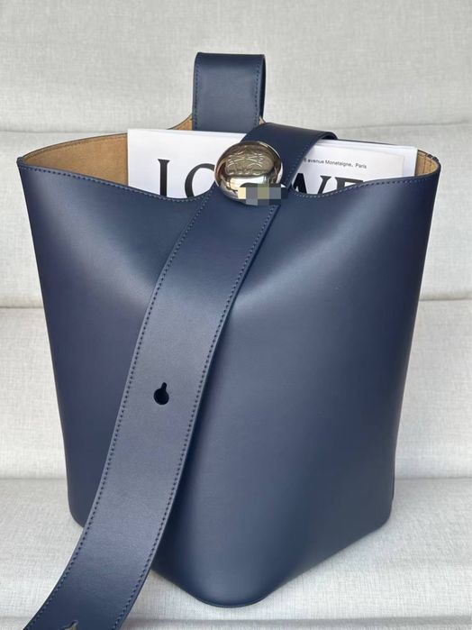 Сумка-відро шкіряна натуральна шкіра loewe pebble bucket
