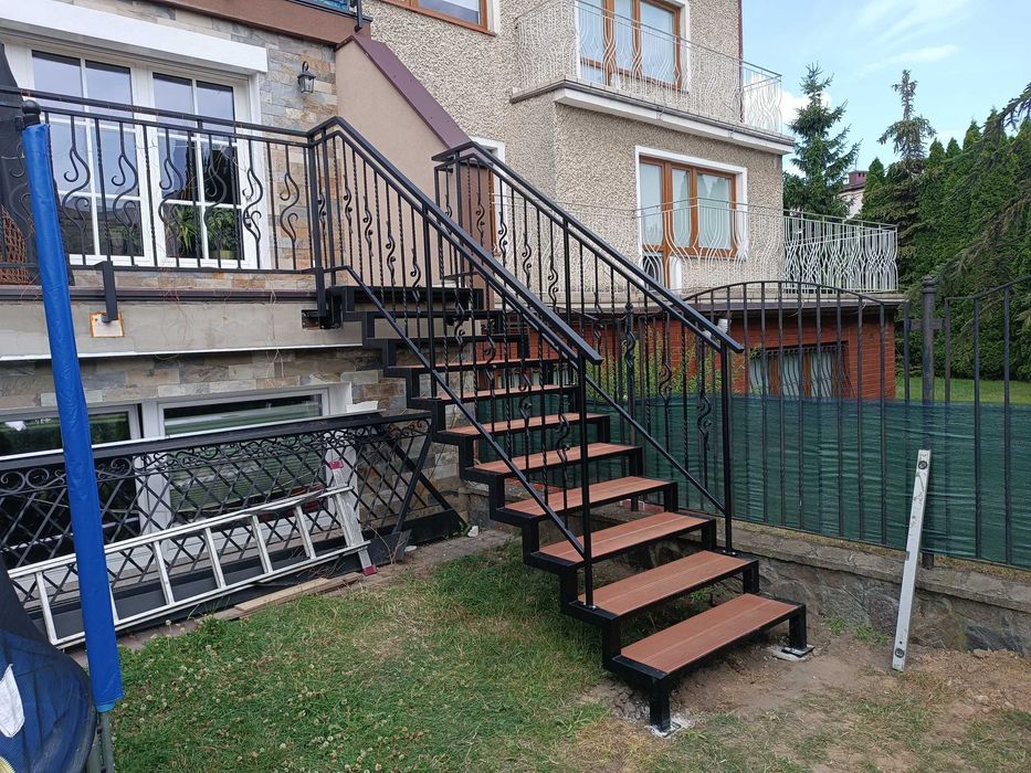 ARCUS Usługi spawalniczo ślusarskie spawacz mobilny schody balustrady,