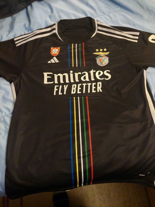 T-shirts  raras e normais