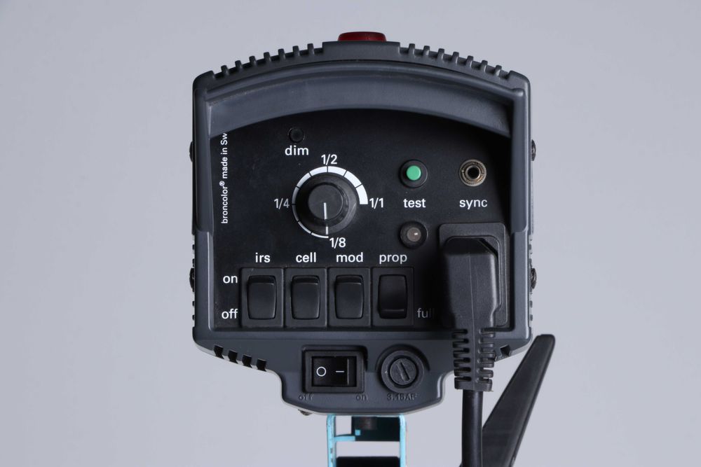 Conjunto 4 Flashes Broncolor miniplus C8064586016561665121