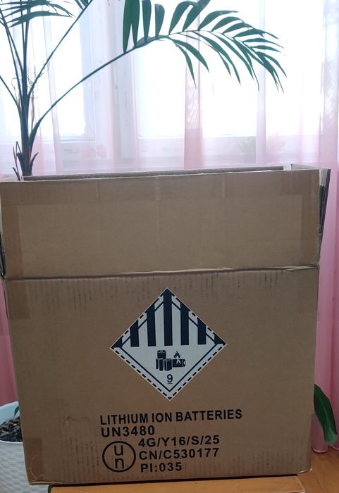 LiFePO4 аккумулятор LANPWR 12.8V 100Ah (Bluetooth, BMS)