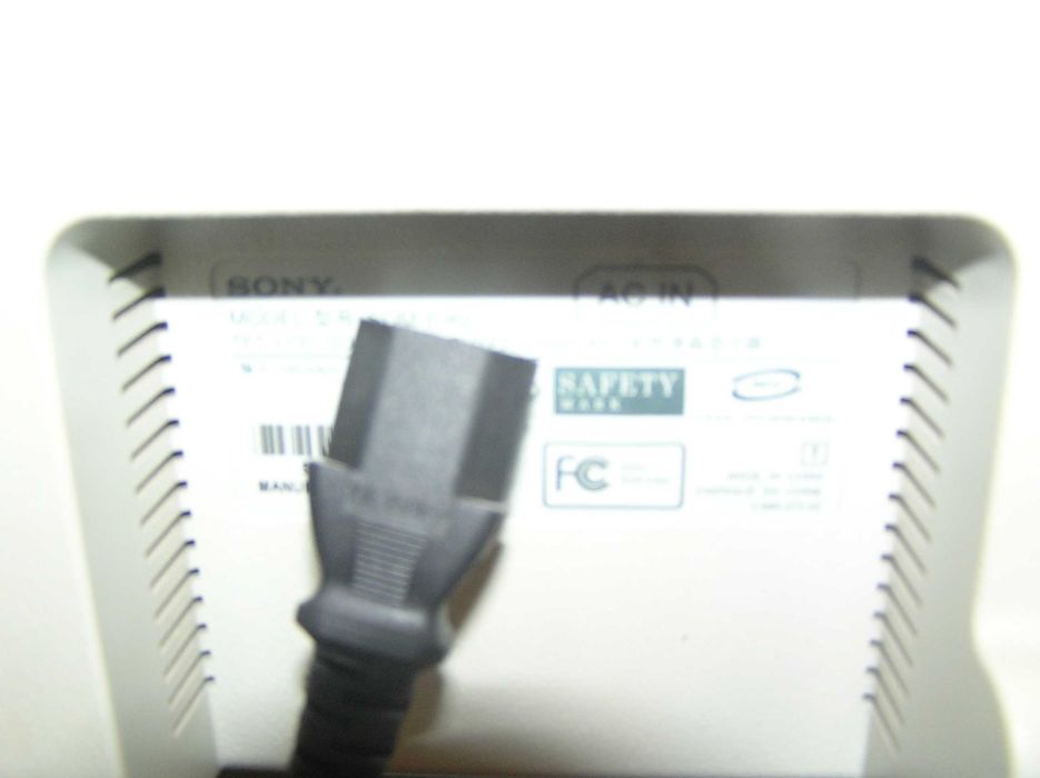 Монітор Sony – 19” ( SDM-E96D – стан 10+)