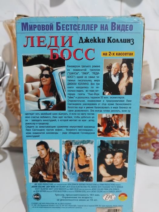 Видео кассета.  DVD плеер продам продам