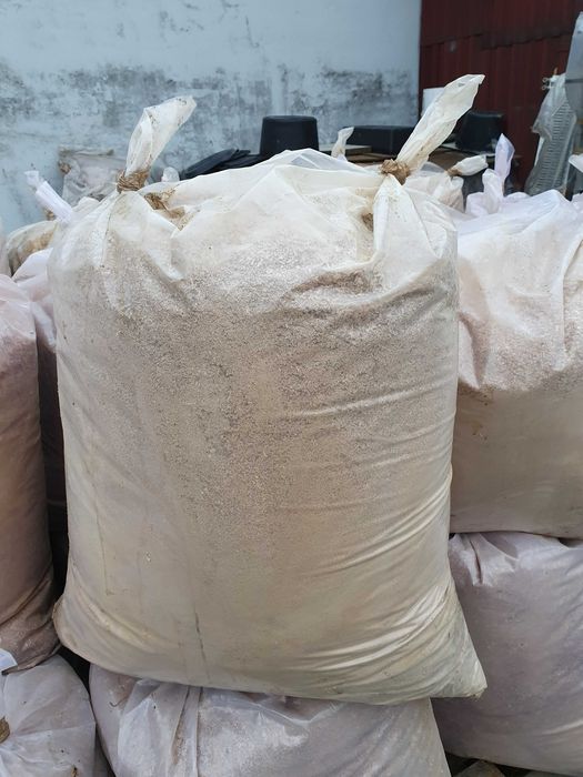 Trociny debowe poprodukcyjne