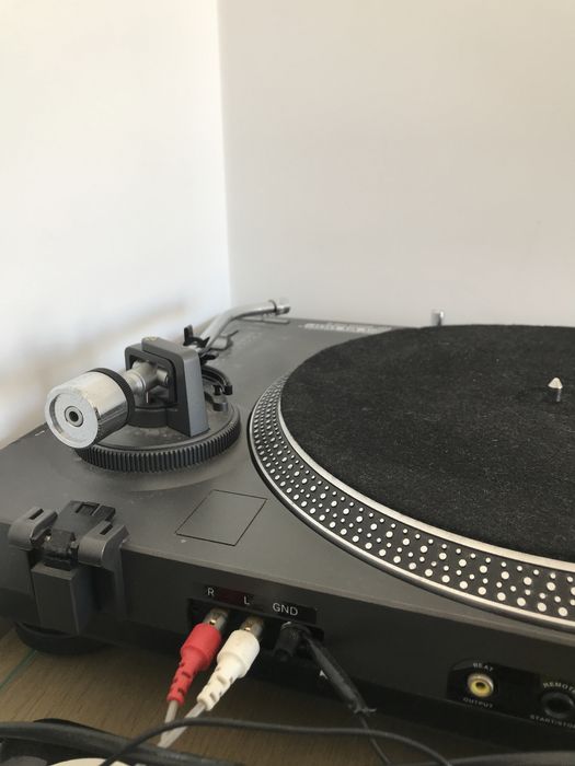 Gira Discos Reloop RP-2000 MK2