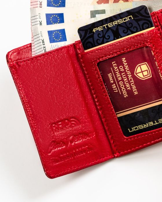 niewielki, skórzany portfel damski na bigiel i zatrzask - peterson