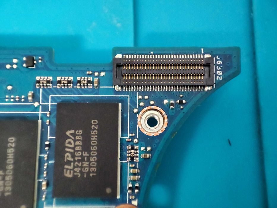 Motherboard ASUS TAICHI21 I7-3537U 4 GB