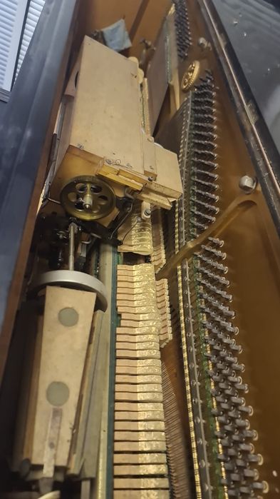 Vendo Piano Antigo Leipzig
