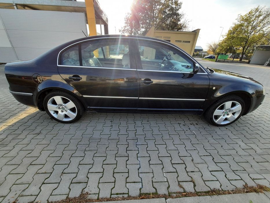Superb 2.8 v6 + LPG 2003r