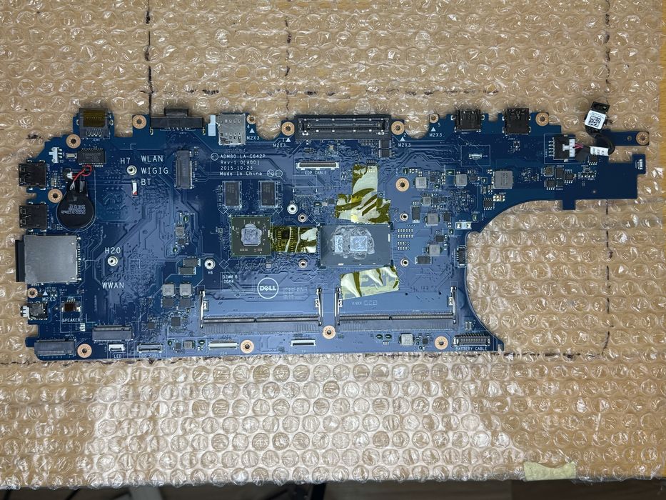 Материнська плата i7-6600U, i5-6300U Dell Latitude E5570