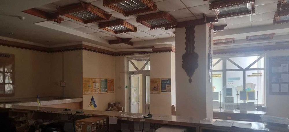 Нежитлові приміщення 1079 м2, Яремче, вул. Свободи, 309