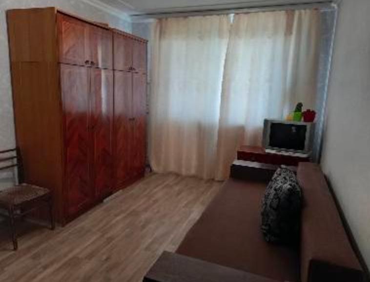 Сдаю 1 к кв на северной 3, улица Ужвий 86