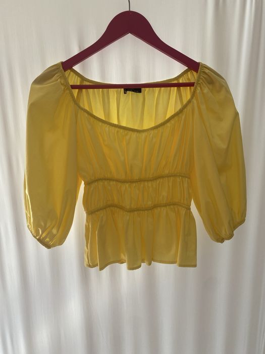 Blusa amarela Bershka xs