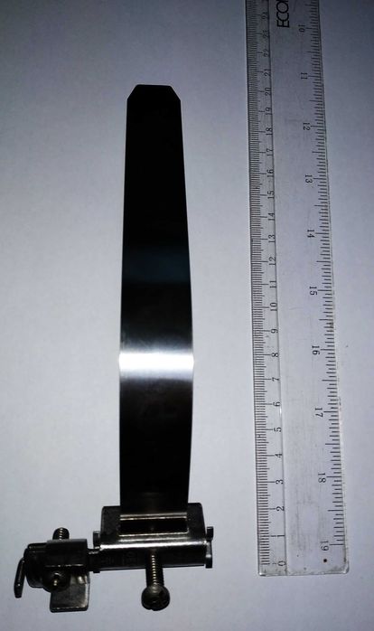 Хомут заземлення