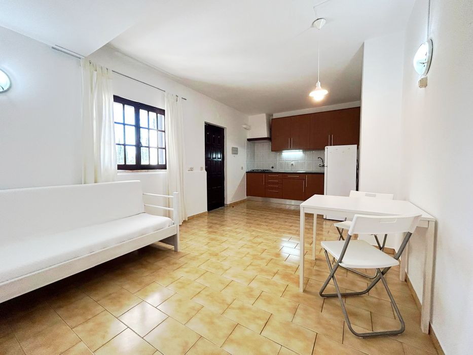 Alugo apartamento T1 nos arredores de Albufeira