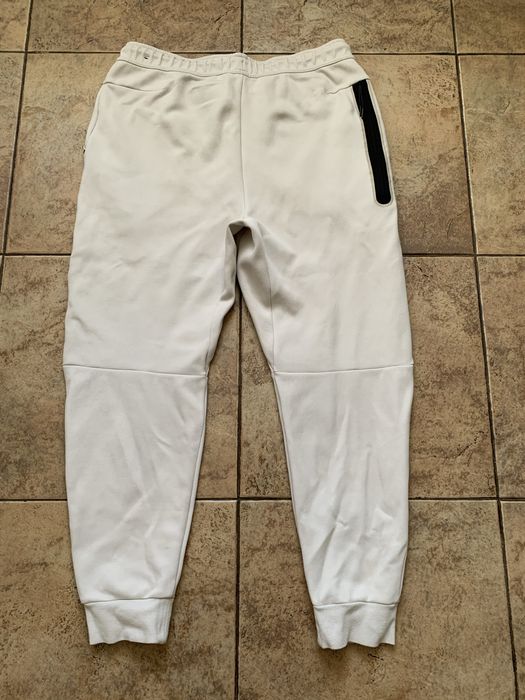 Штани Nike Tech Fleece. L