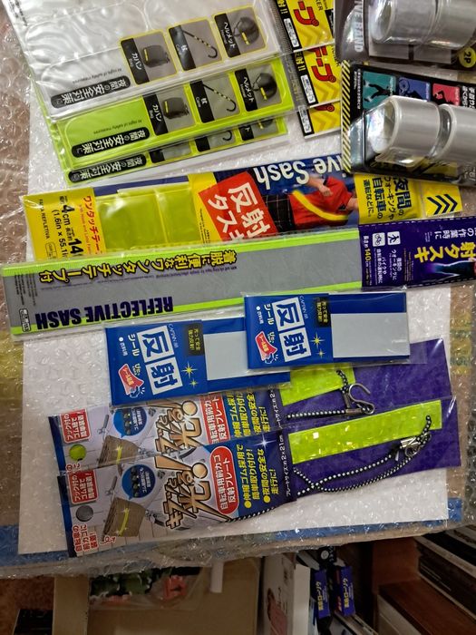 Светоотражаюшие ленты, браслеты, наклейки