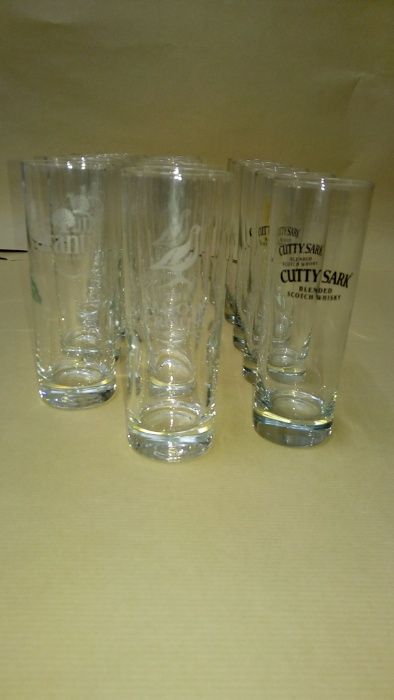 Copos de Tubo em Vidro com marcas de Whisky...