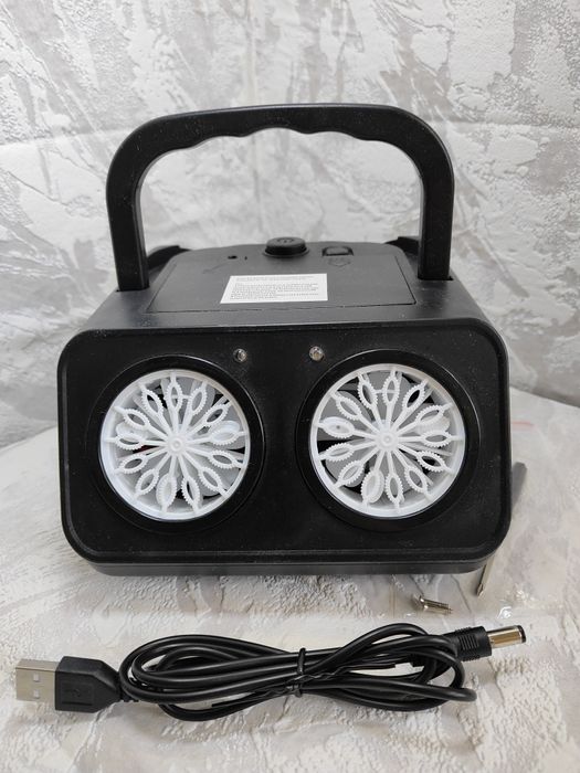 Генератор мильних бульбашок. Машинка для мыльных пузырей.