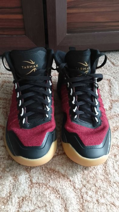 Buty do koszykówki Tarmak czerwone
