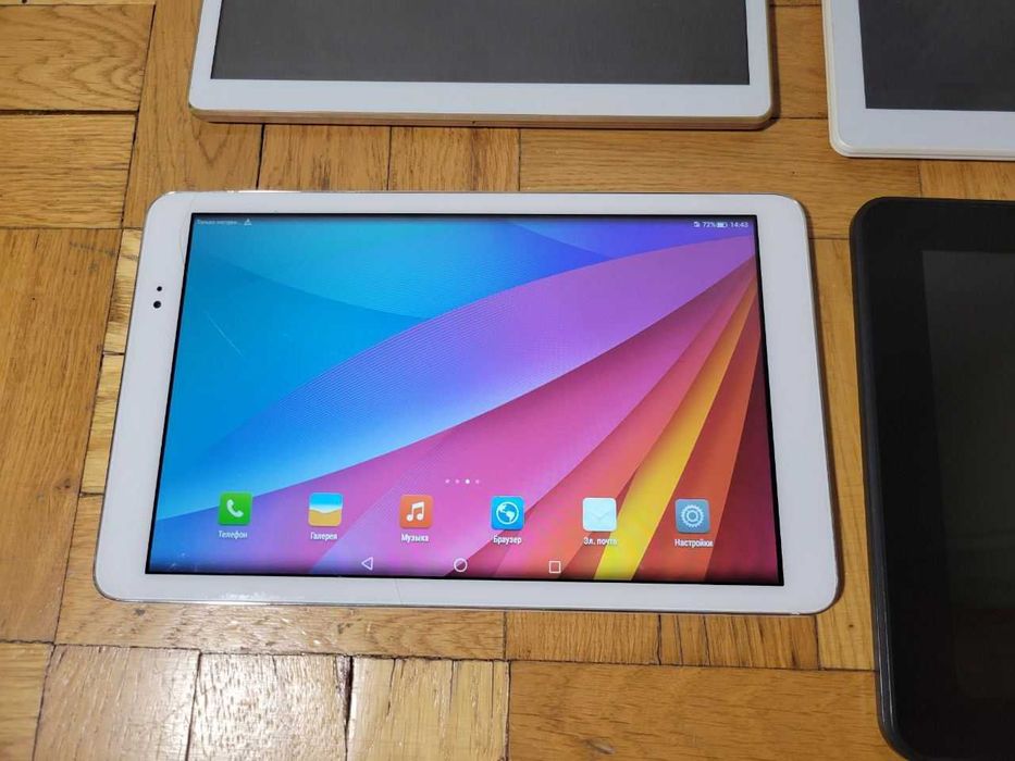 Продам планшеты в разном состоянии