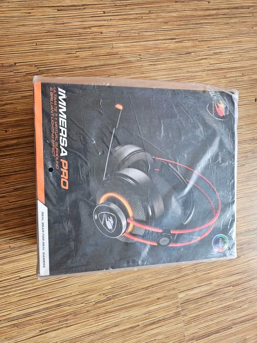 Ігрова гарнітура закритого тіпу Cougar Immersa Pro