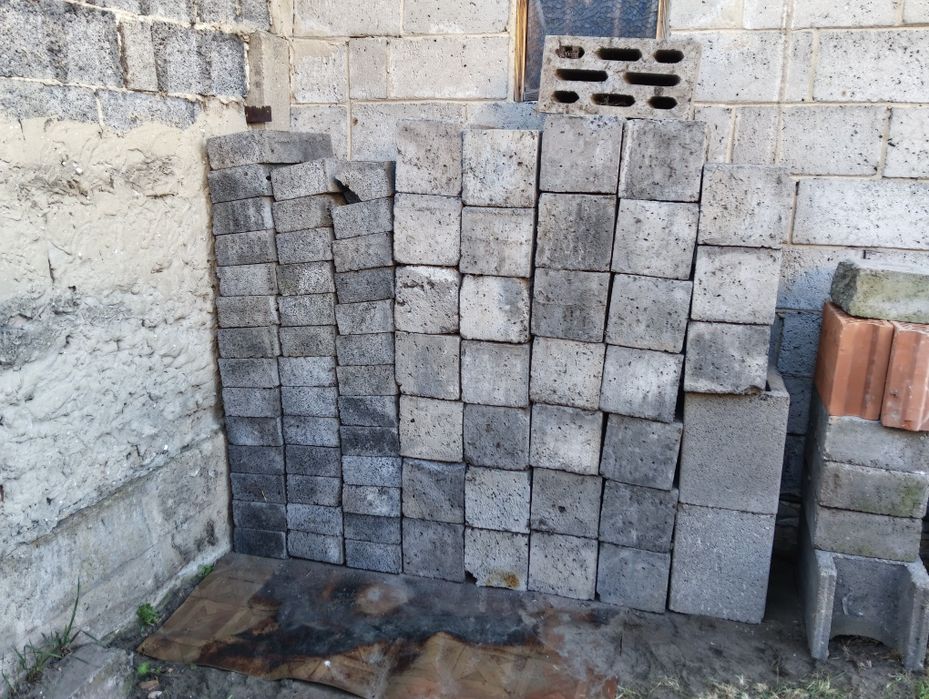 Pustaki 2 rodzaje