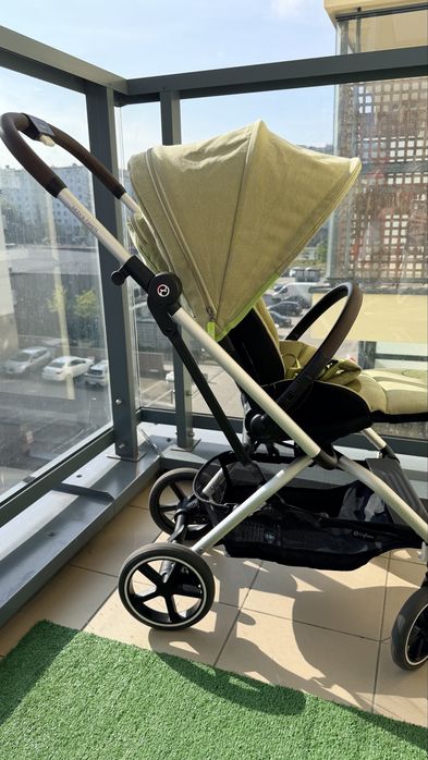 Cybex Eezy S Twist+2 Goldline