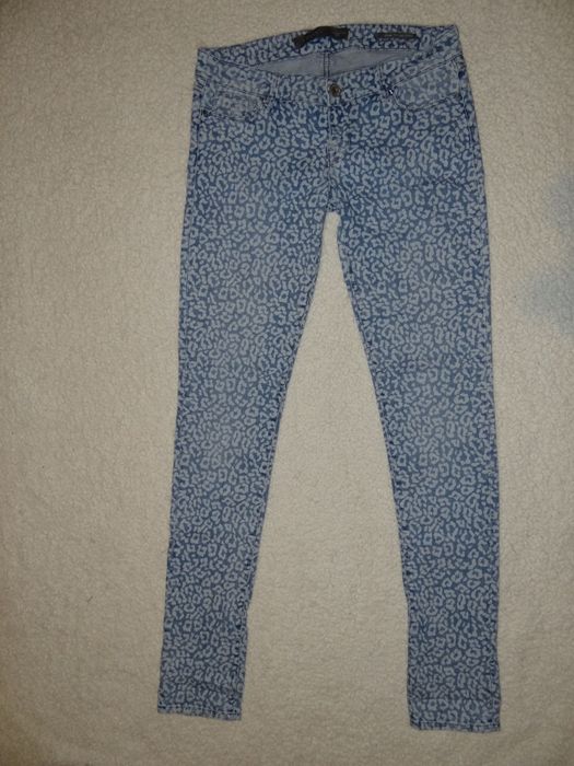Spodnie jeans Guess r. 28