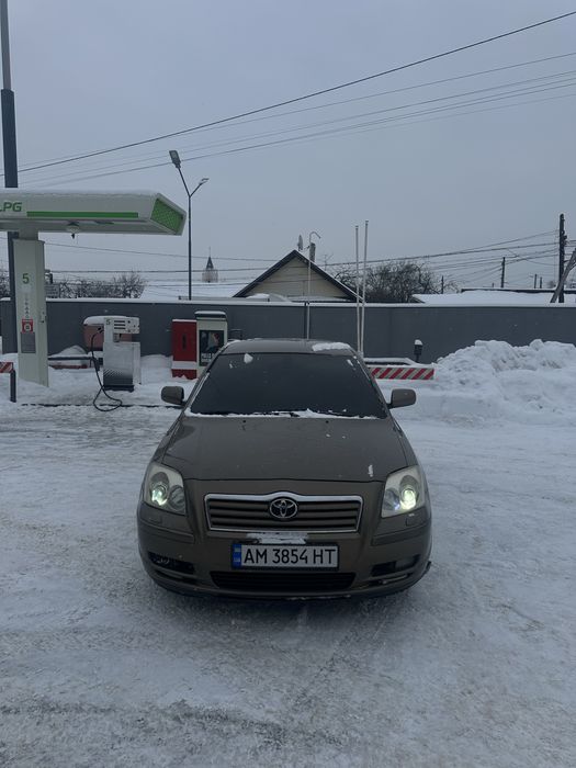 Продаю свою машину