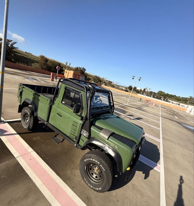 Land Rover Defender 110 Pick Up