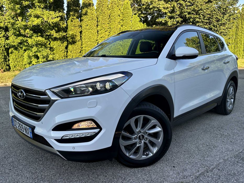 HYUNDAI TUCSON 1.7 CRDI FULL BiXenon LED Skóra Kamera Panorama Keyless