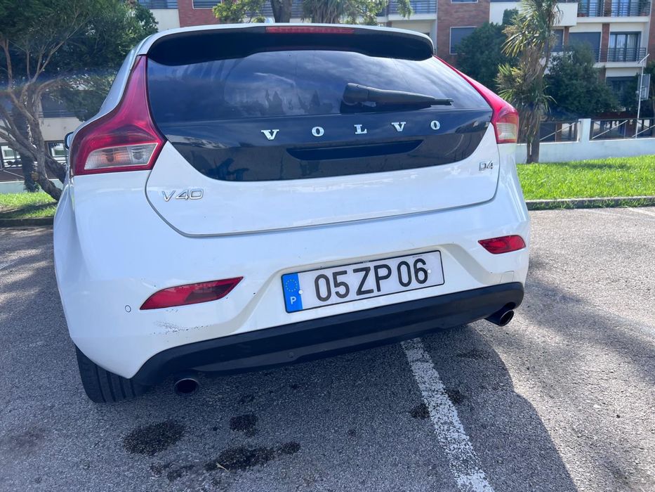 Volvo  V 40  D 4 Excekente Estado
