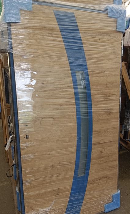 Drzwi zewnętrzne+ pochwyt