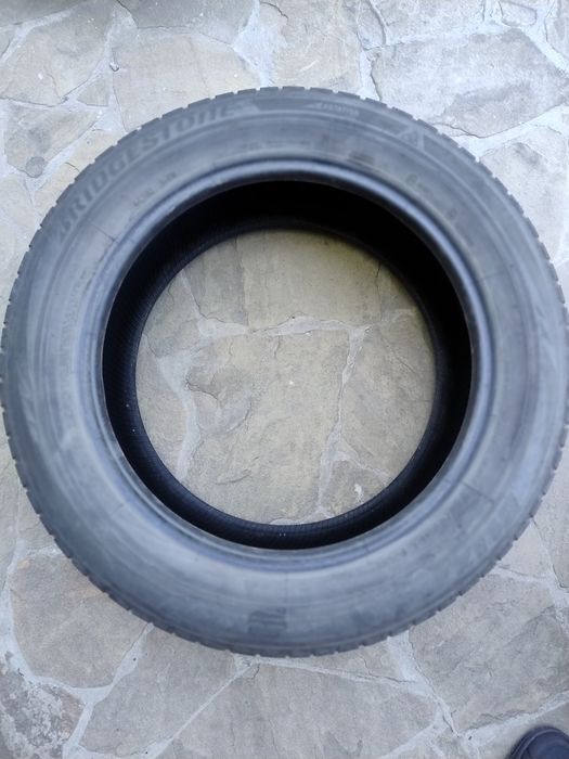 Шини Bridgestone Blizzak LM-80 225/60R18