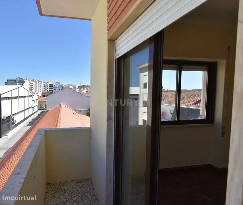 Apartamento T3 arrendado - para Investimento– Localização Central e Ót