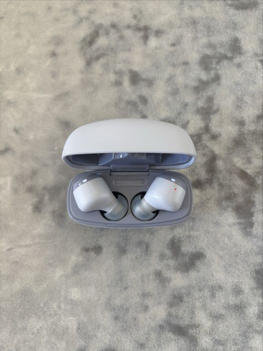 Earbuds / Fones - JBL 215 TWS
