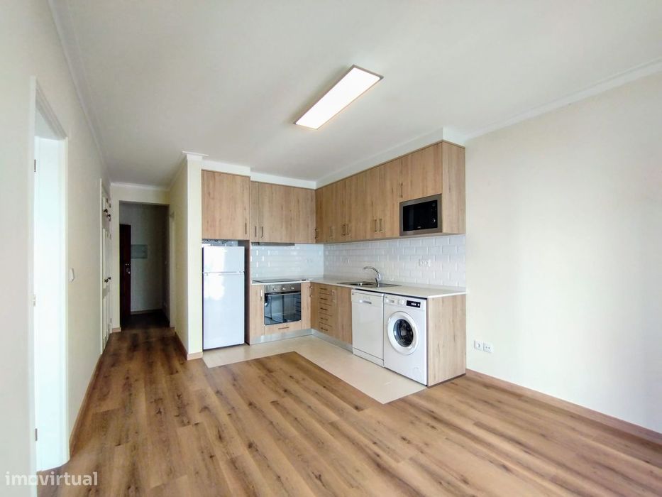 Apartamento T1 com Ótimas Condições na Lourinhã