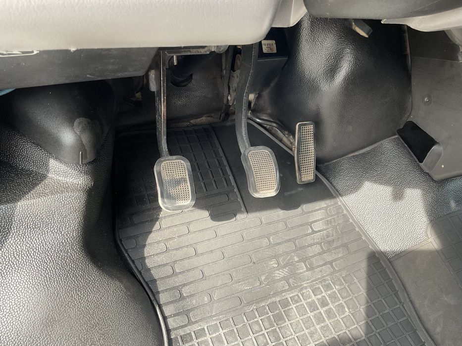 Ford Transit 1999 2.5td 387000км ідеальний стан рідний пробіг